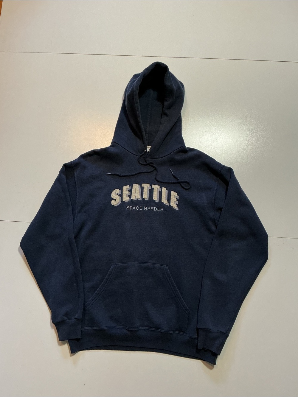 Vintage Seattle Space Needle Navy Blue Souvenir Fleece Pullover Hoodie